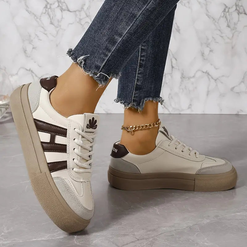 Modische Damen-Sneaker für Alltag und Freizeit