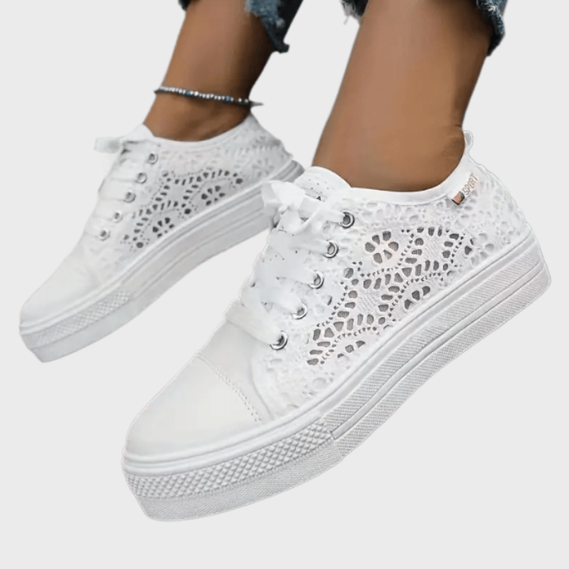 Feminine Sneakers mit Schnürung für Damen