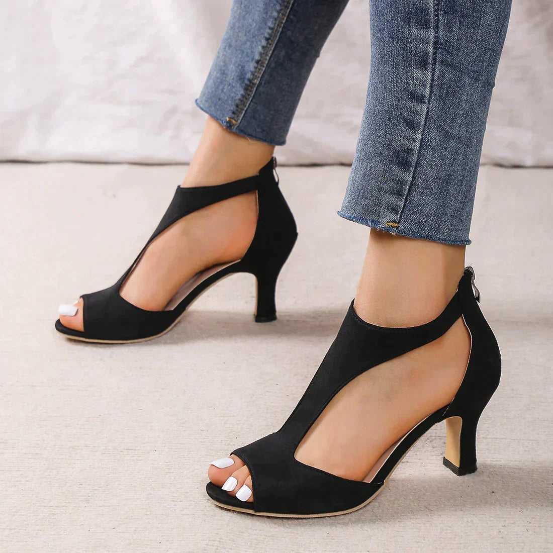 Bequeme Fersensandalen für Damen
