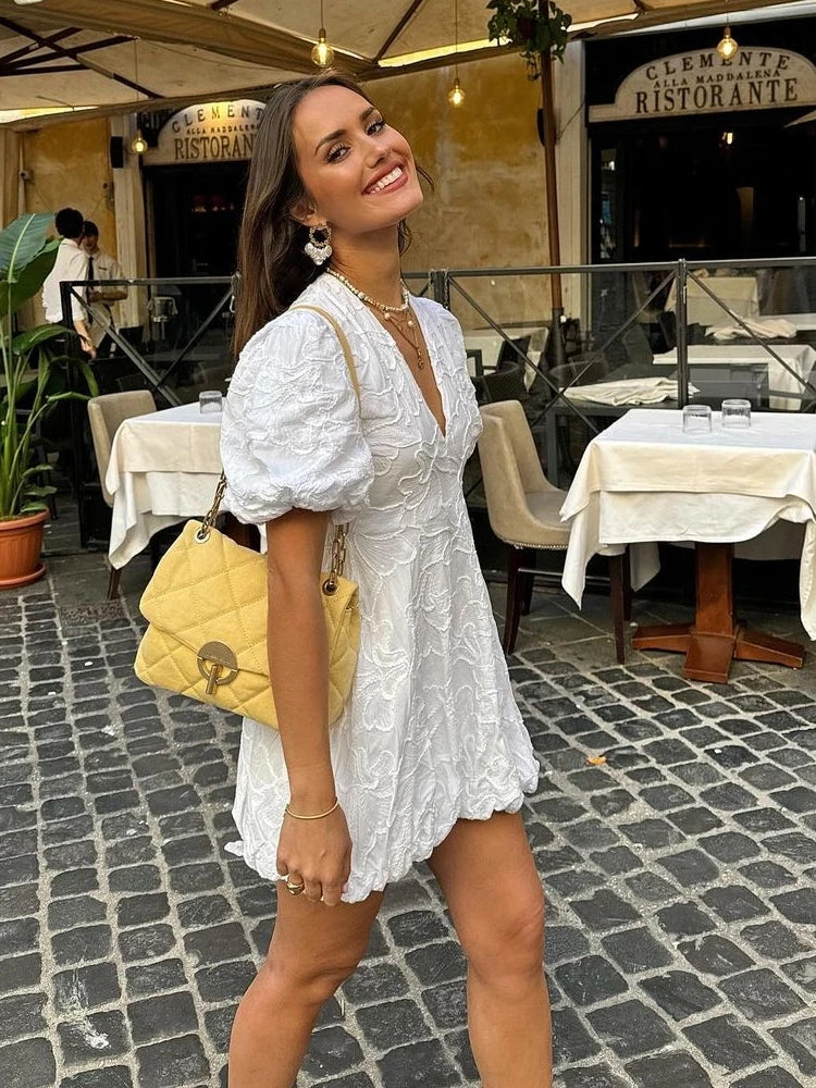 Elegantes weißes Kleid für Damen