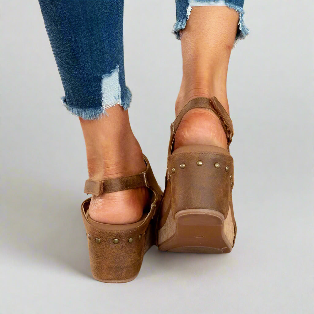Leichte Sommersandalen für Damen
