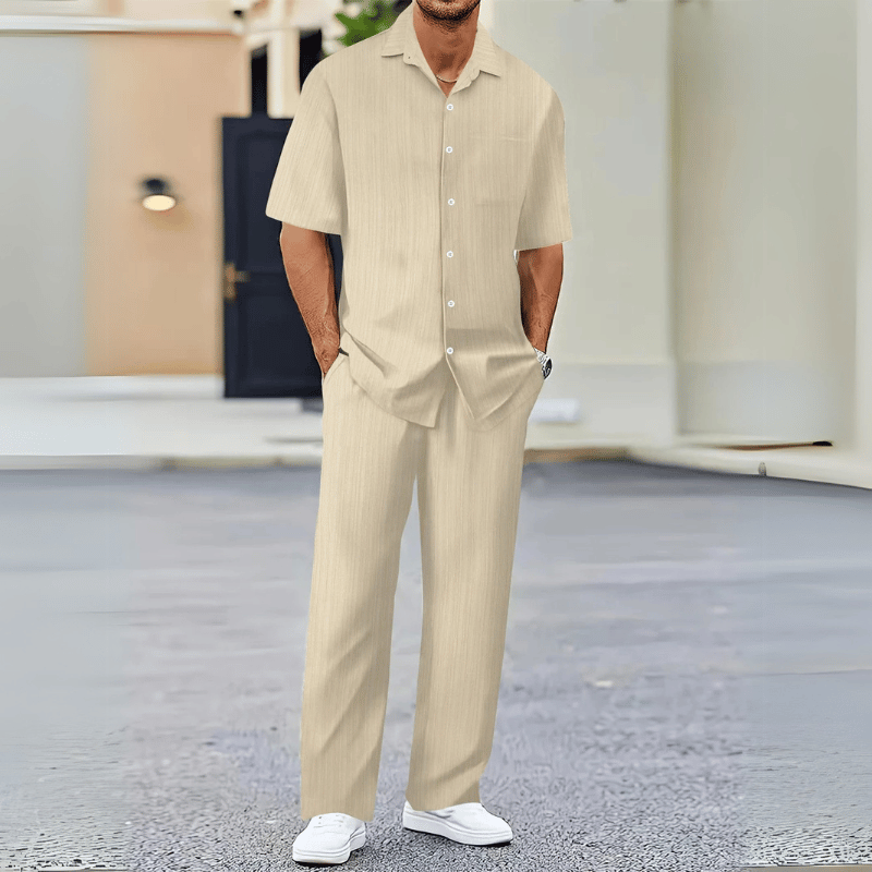 Minimalistisches Herren-Freizeit-Hemd-und-Hosen-Set