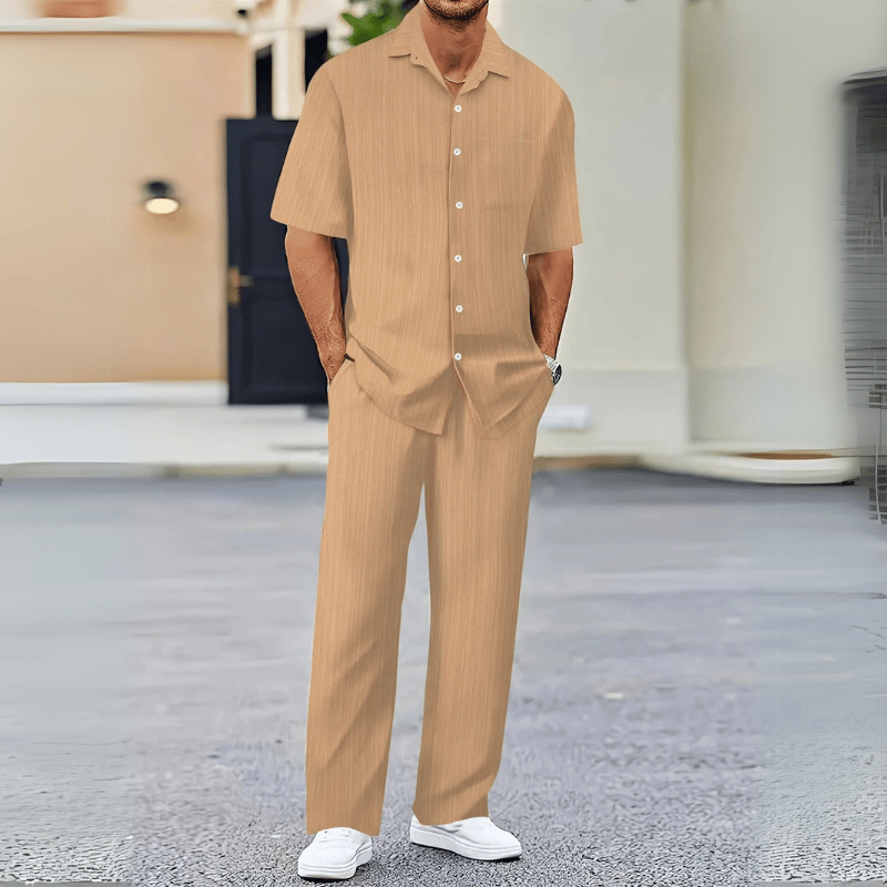 Minimalistisches Herren-Freizeit-Hemd-und-Hosen-Set