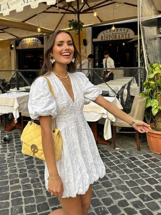 Elegantes weißes Kleid für Damen
