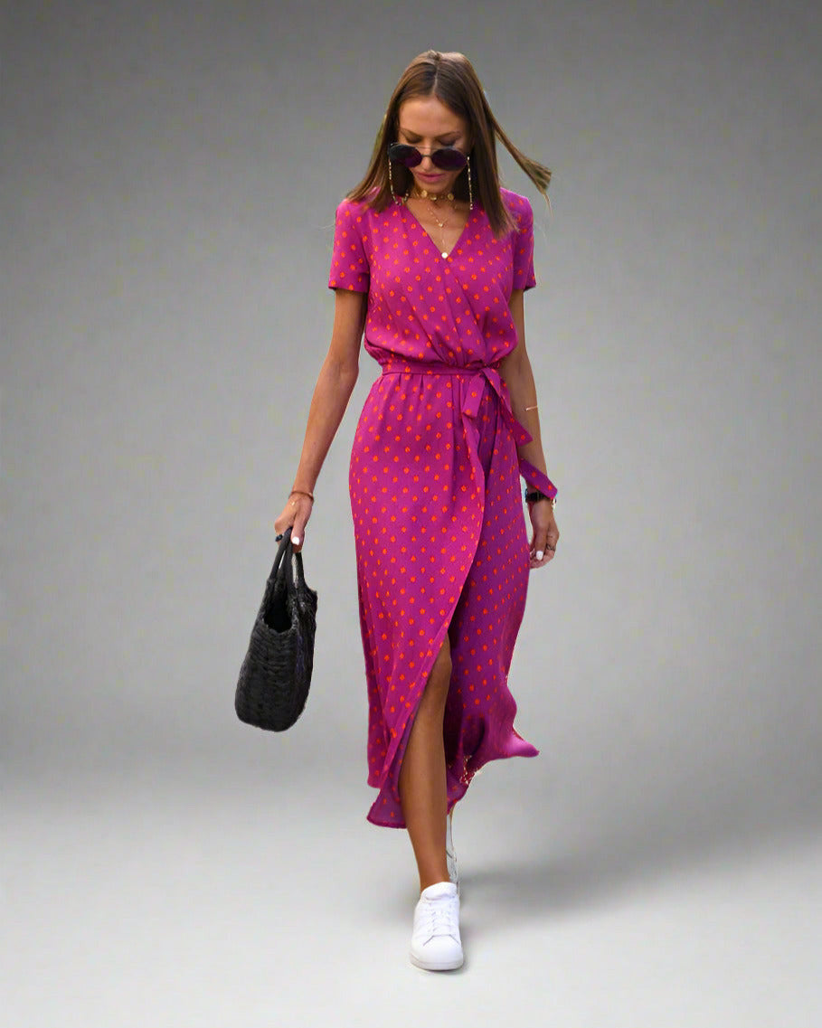 Schmeichelndes V-Ausschnitt-Kleid für Damen